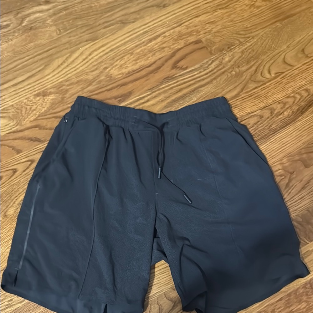 Lululemon Men's Black Athletic Shorts